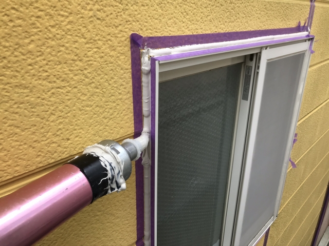 サイディングのコーキングをDIYで補修する方法!必要な道具と注意点を徹底解説