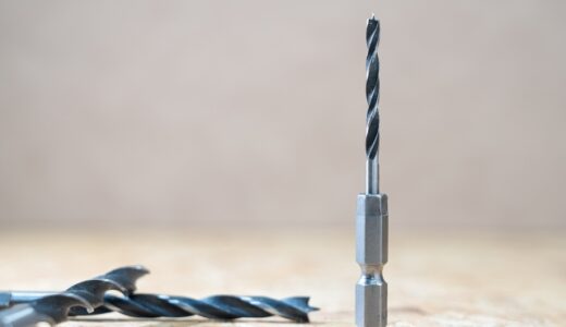 サイディングに穴を開けるときの正しいドリル選びと注意点を徹底解説！